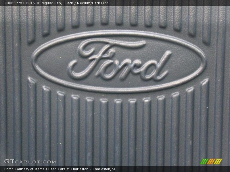 Black / Medium/Dark Flint 2006 Ford F150 STX Regular Cab