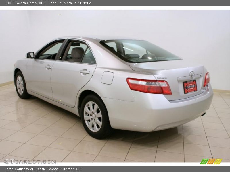 Titanium Metallic / Bisque 2007 Toyota Camry XLE