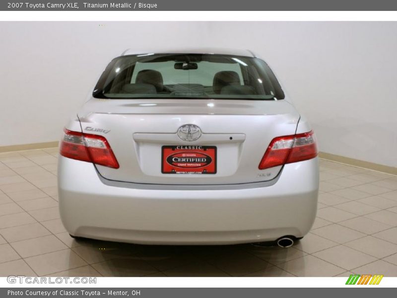 Titanium Metallic / Bisque 2007 Toyota Camry XLE