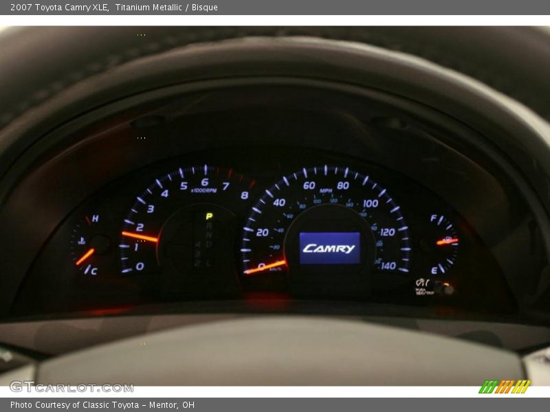 Titanium Metallic / Bisque 2007 Toyota Camry XLE