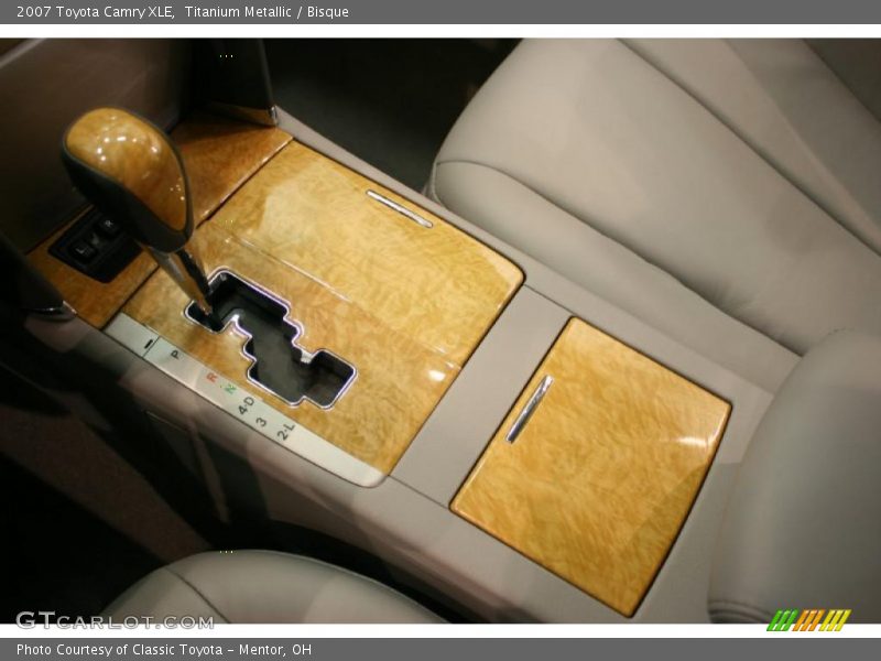 Titanium Metallic / Bisque 2007 Toyota Camry XLE