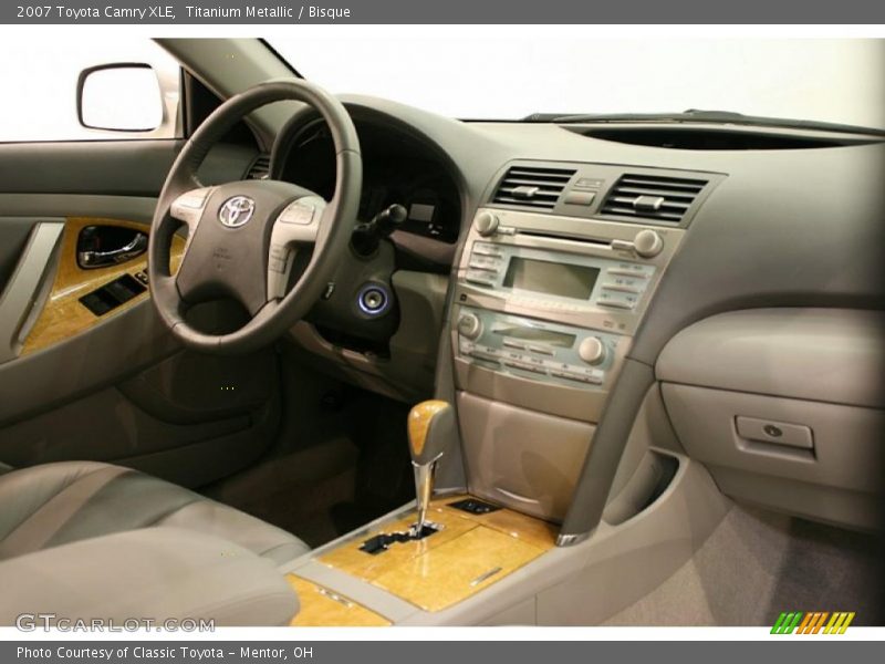 Titanium Metallic / Bisque 2007 Toyota Camry XLE