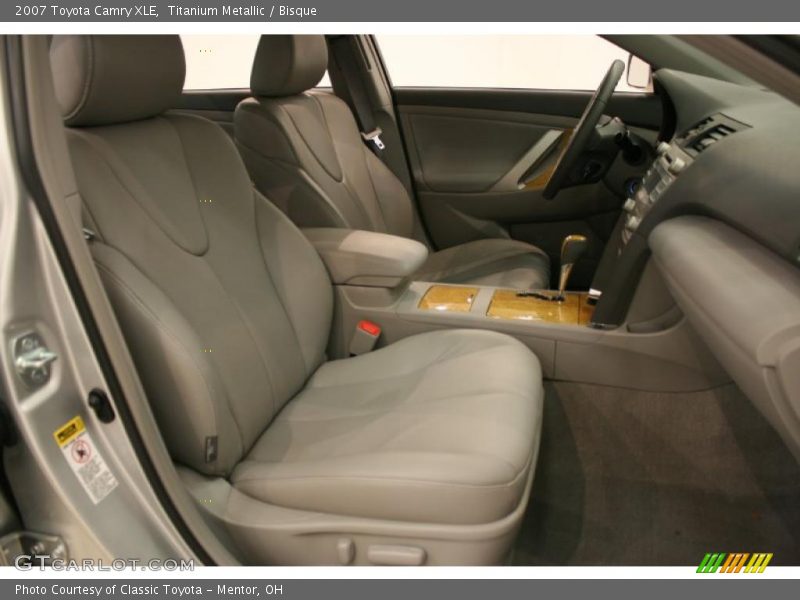 Titanium Metallic / Bisque 2007 Toyota Camry XLE