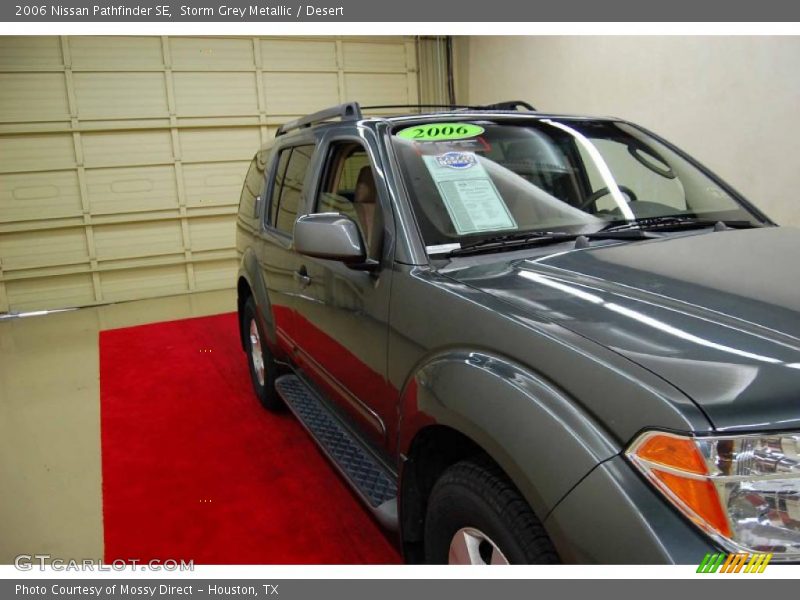 Storm Grey Metallic / Desert 2006 Nissan Pathfinder SE