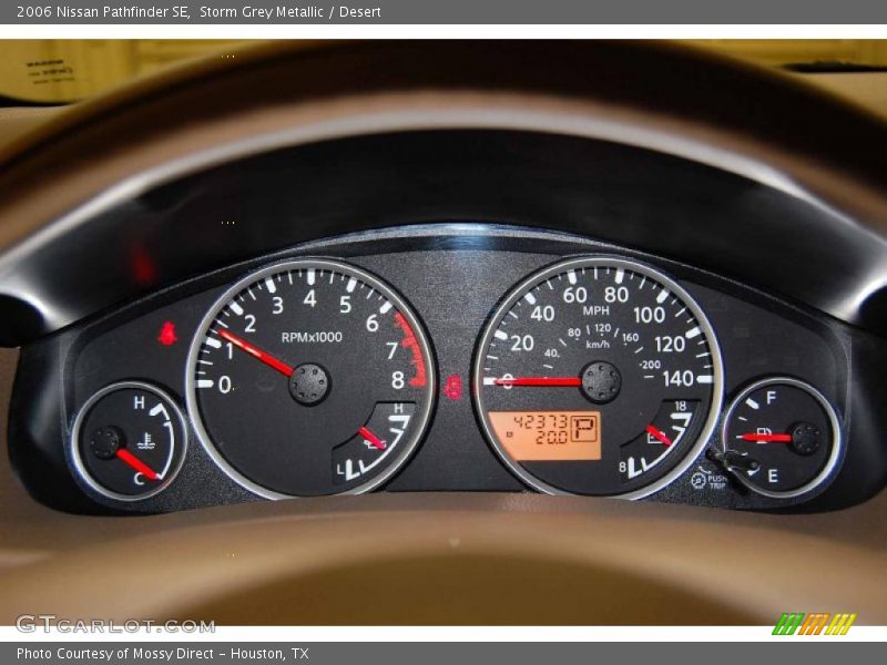 Storm Grey Metallic / Desert 2006 Nissan Pathfinder SE