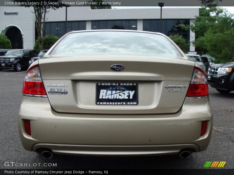 Harvest Gold Metallic / Warm Ivory 2008 Subaru Legacy 2.5i Sedan