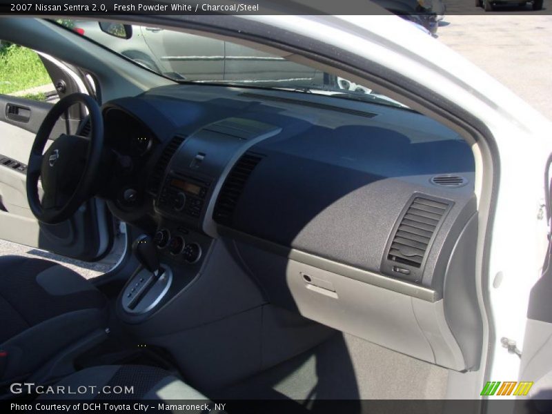 Fresh Powder White / Charcoal/Steel 2007 Nissan Sentra 2.0