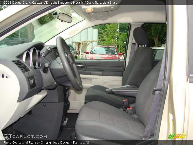 Light Sandstone Metallic / Dark Slate/Light Shale 2008 Dodge Grand Caravan SE