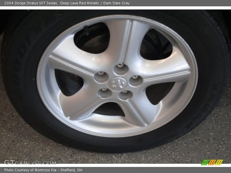 Deep Lava Red Metallic / Dark Slate Gray 2004 Dodge Stratus SXT Sedan