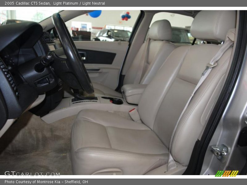 Light Platinum / Light Neutral 2005 Cadillac CTS Sedan