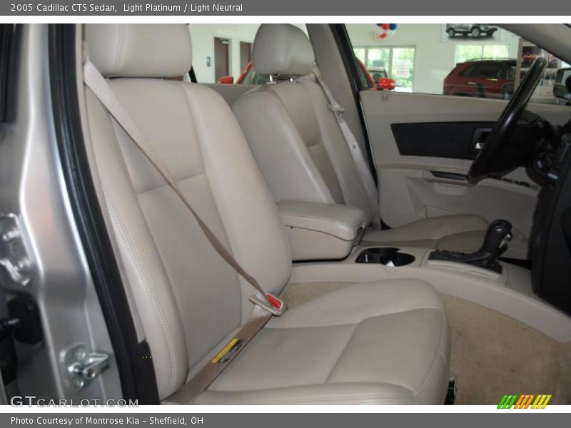 Light Platinum / Light Neutral 2005 Cadillac CTS Sedan