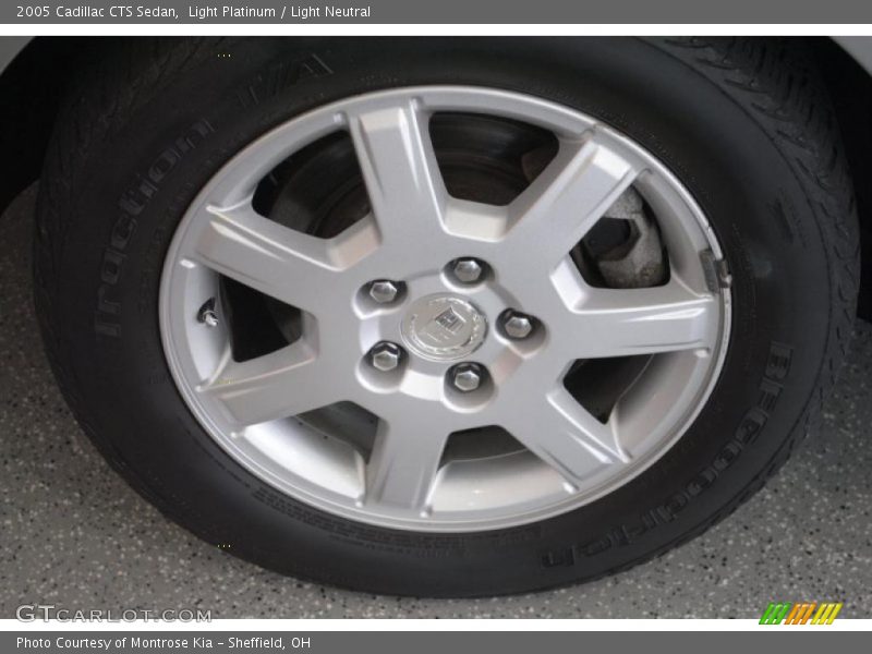 Light Platinum / Light Neutral 2005 Cadillac CTS Sedan