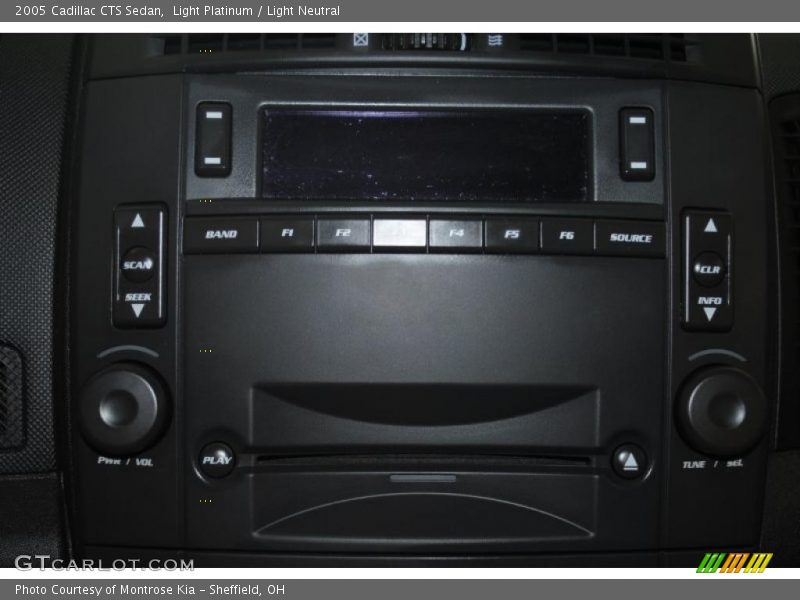 Light Platinum / Light Neutral 2005 Cadillac CTS Sedan
