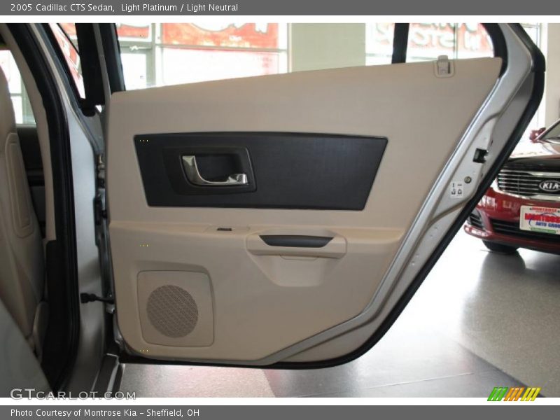 Light Platinum / Light Neutral 2005 Cadillac CTS Sedan