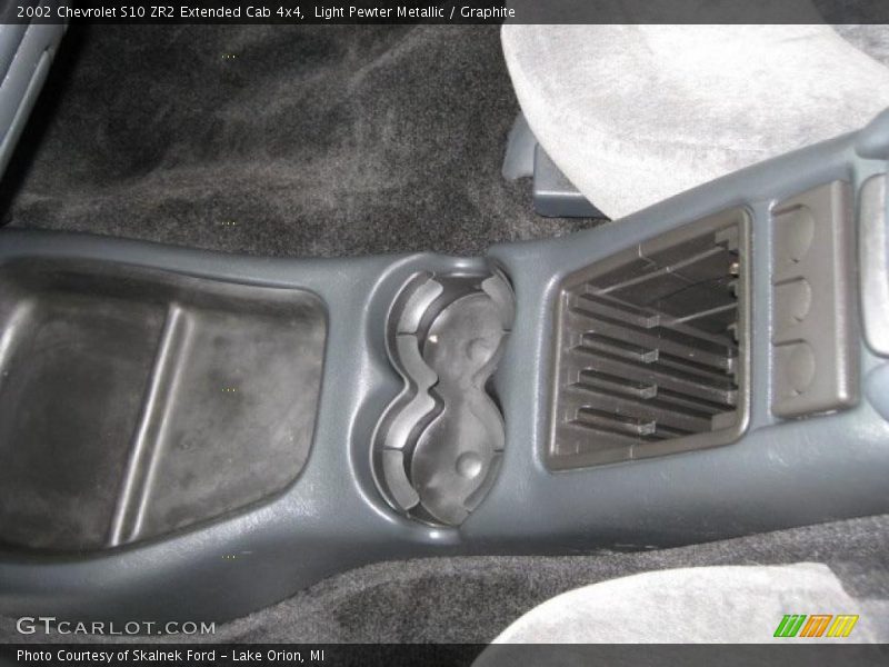 Light Pewter Metallic / Graphite 2002 Chevrolet S10 ZR2 Extended Cab 4x4