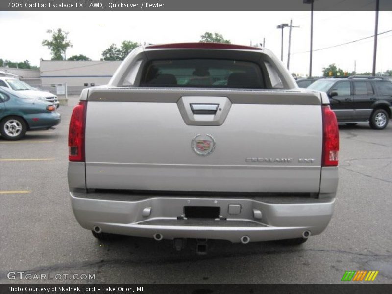 Quicksilver / Pewter 2005 Cadillac Escalade EXT AWD