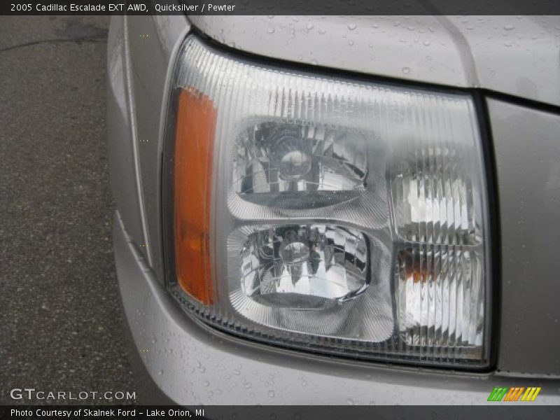 Quicksilver / Pewter 2005 Cadillac Escalade EXT AWD