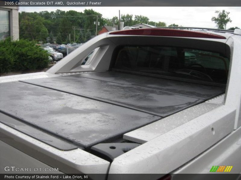 Quicksilver / Pewter 2005 Cadillac Escalade EXT AWD