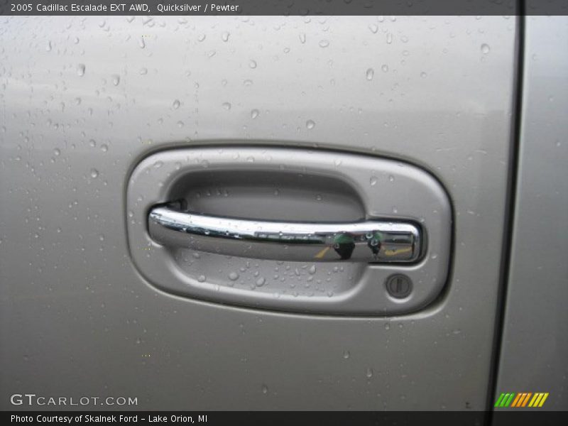 Quicksilver / Pewter 2005 Cadillac Escalade EXT AWD