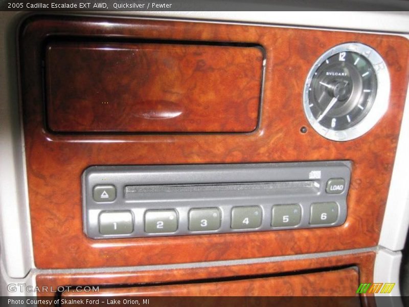 Quicksilver / Pewter 2005 Cadillac Escalade EXT AWD