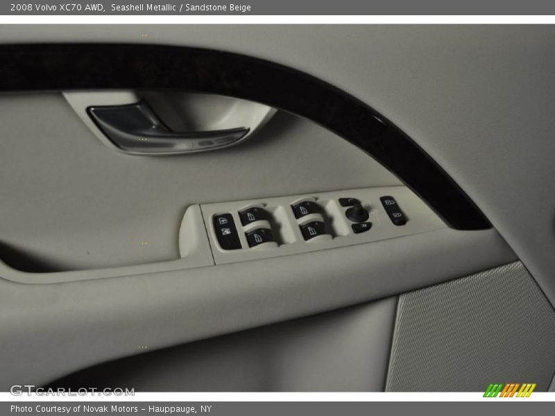 Seashell Metallic / Sandstone Beige 2008 Volvo XC70 AWD