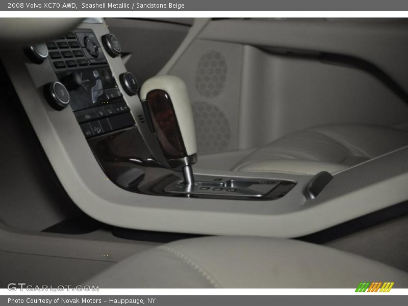 Seashell Metallic / Sandstone Beige 2008 Volvo XC70 AWD