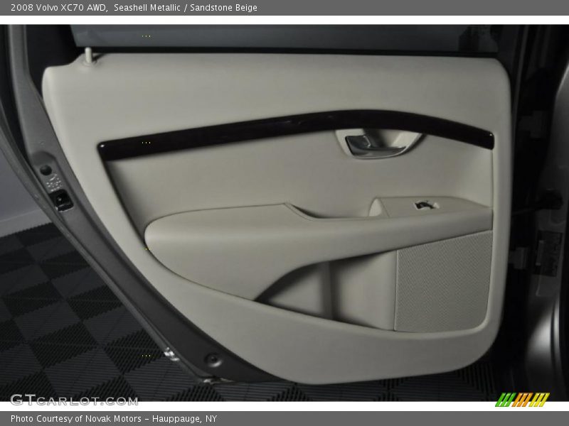 Seashell Metallic / Sandstone Beige 2008 Volvo XC70 AWD