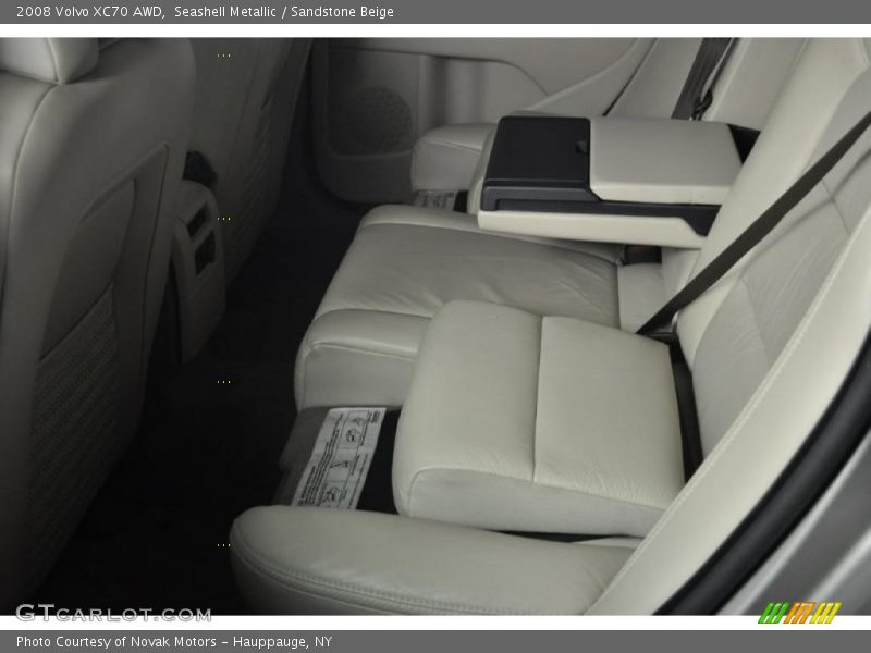 Seashell Metallic / Sandstone Beige 2008 Volvo XC70 AWD