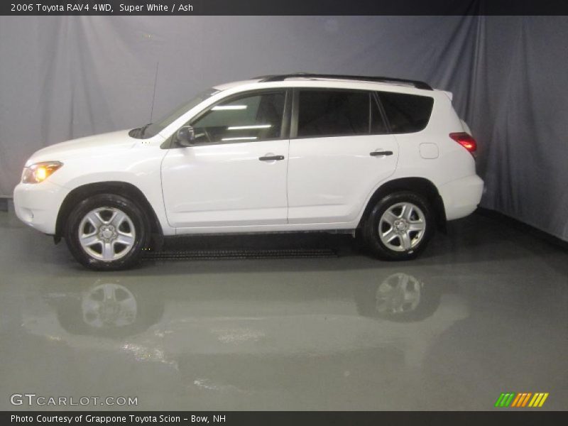 Super White / Ash 2006 Toyota RAV4 4WD