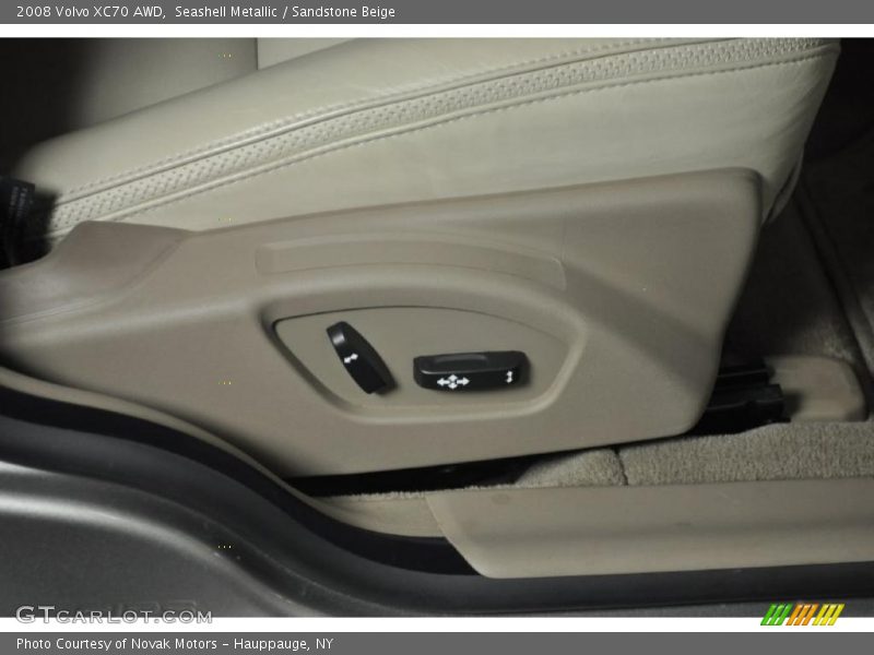 Seashell Metallic / Sandstone Beige 2008 Volvo XC70 AWD