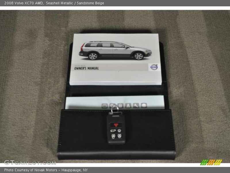 Seashell Metallic / Sandstone Beige 2008 Volvo XC70 AWD