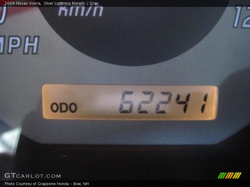 Silver Lightning Metallic / Gray 2004 Nissan Xterra