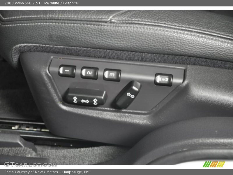 Ice White / Graphite 2008 Volvo S60 2.5T