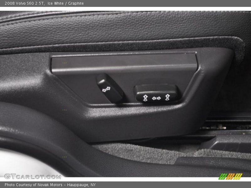 Ice White / Graphite 2008 Volvo S60 2.5T