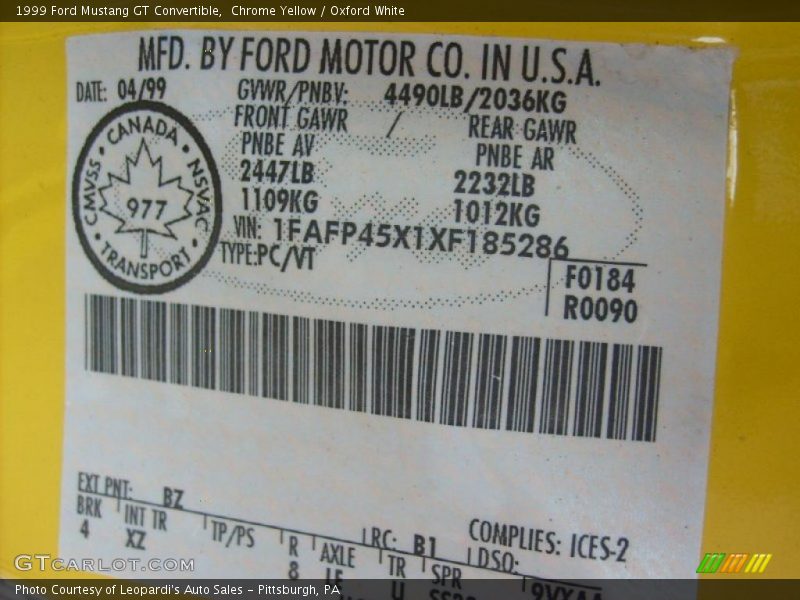 Chrome Yellow / Oxford White 1999 Ford Mustang GT Convertible