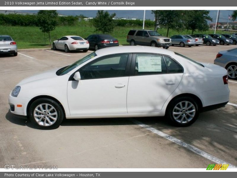 Candy White / Cornsilk Beige 2010 Volkswagen Jetta Limited Edition Sedan