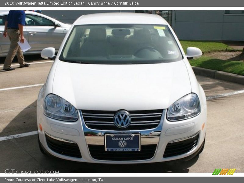 Candy White / Cornsilk Beige 2010 Volkswagen Jetta Limited Edition Sedan