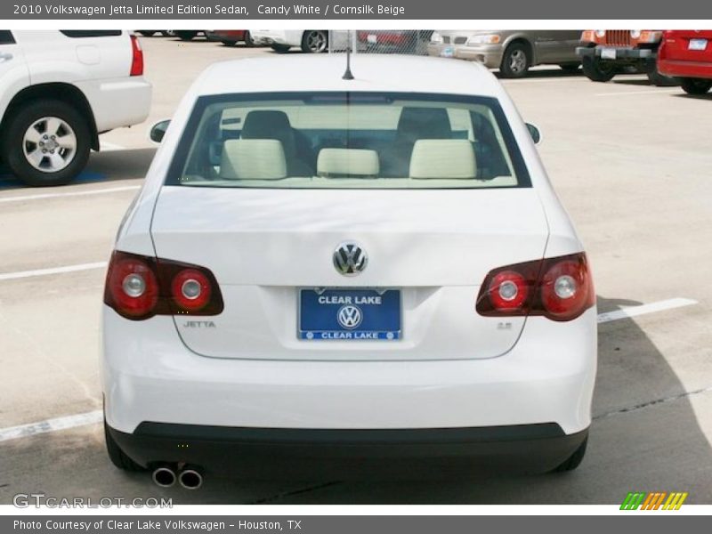 Candy White / Cornsilk Beige 2010 Volkswagen Jetta Limited Edition Sedan