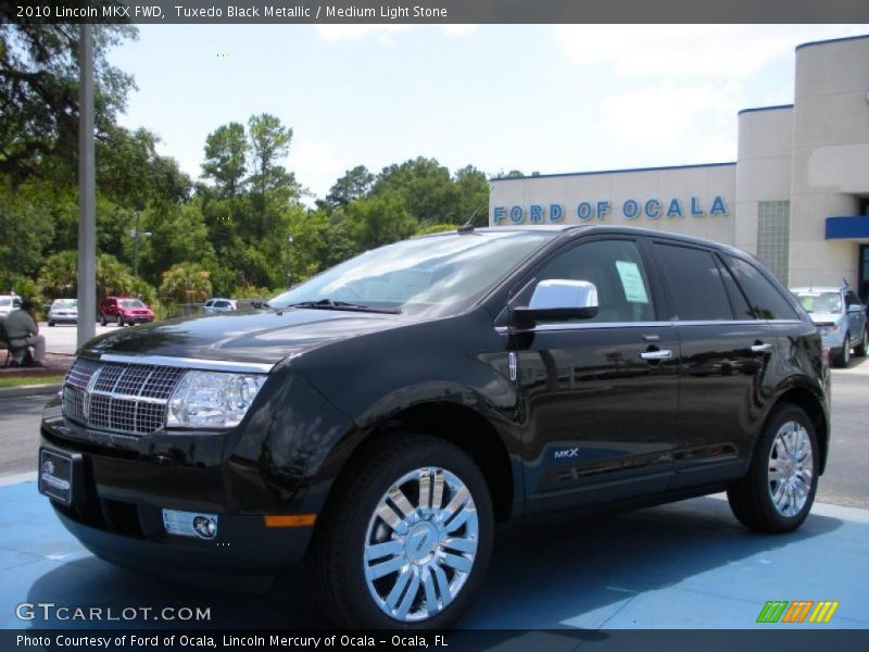 Tuxedo Black Metallic / Medium Light Stone 2010 Lincoln MKX FWD