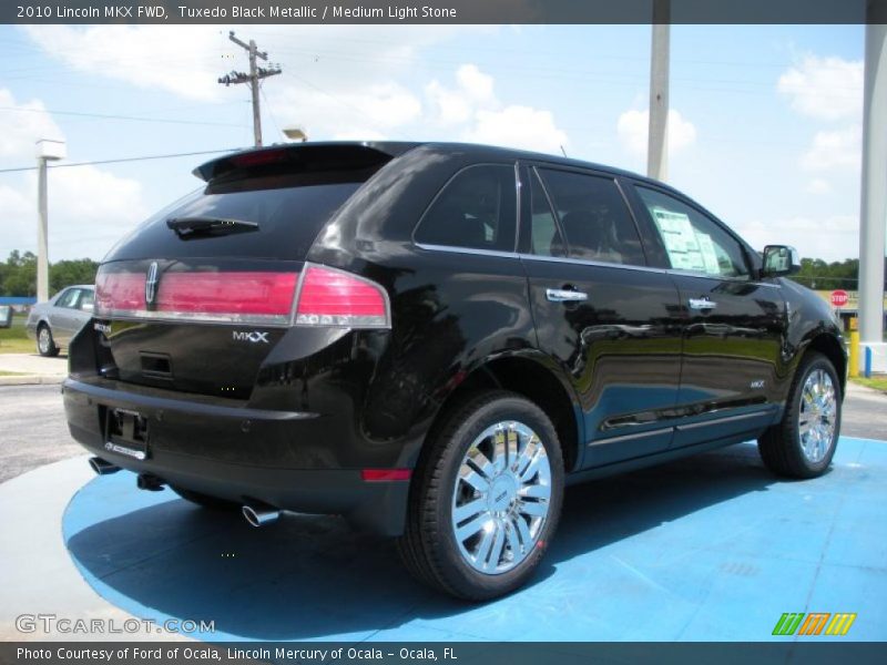 Tuxedo Black Metallic / Medium Light Stone 2010 Lincoln MKX FWD