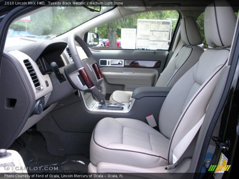 Tuxedo Black Metallic / Medium Light Stone 2010 Lincoln MKX FWD