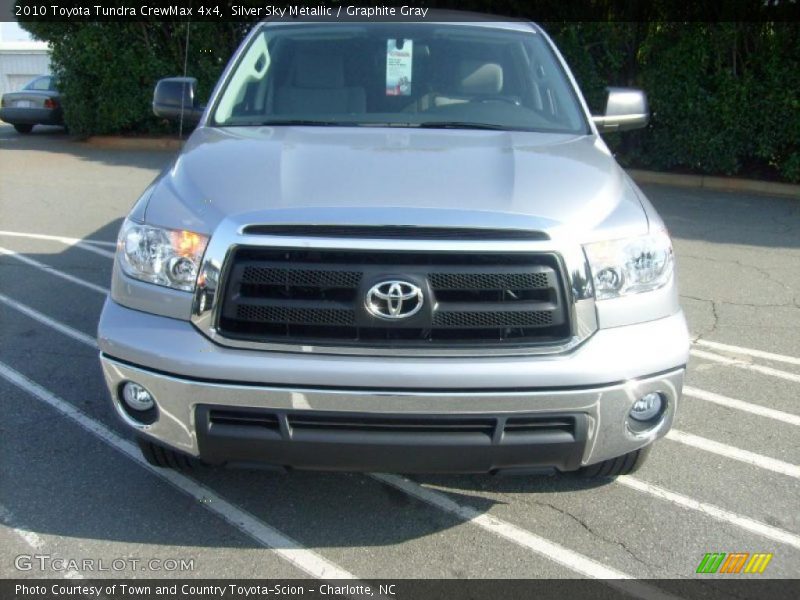 Silver Sky Metallic / Graphite Gray 2010 Toyota Tundra CrewMax 4x4