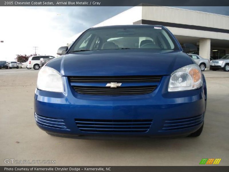 Arrival Blue Metallic / Gray 2005 Chevrolet Cobalt Sedan