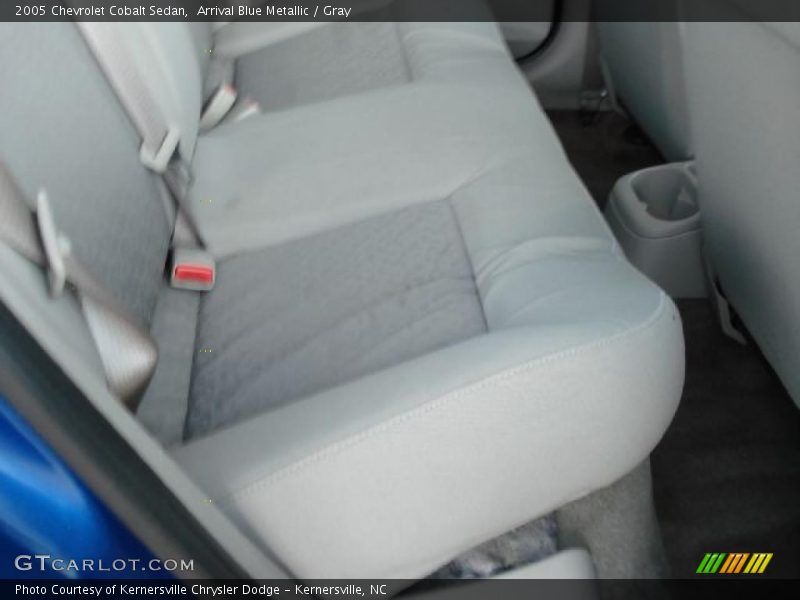 Arrival Blue Metallic / Gray 2005 Chevrolet Cobalt Sedan