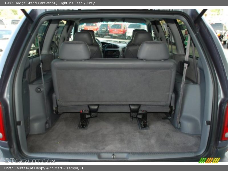 Light Iris Pearl / Gray 1997 Dodge Grand Caravan SE