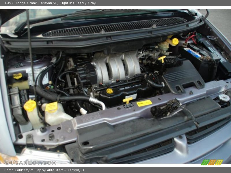 Light Iris Pearl / Gray 1997 Dodge Grand Caravan SE