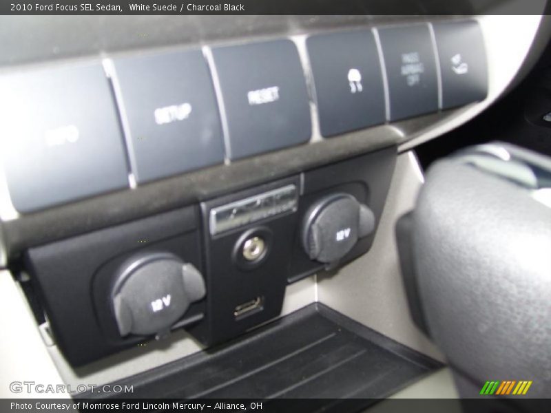 White Suede / Charcoal Black 2010 Ford Focus SEL Sedan