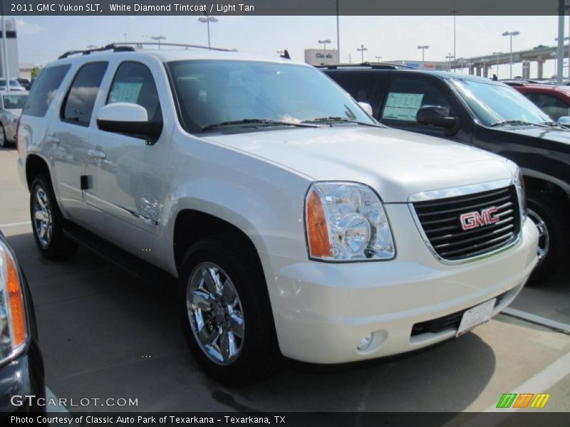 White Diamond Tintcoat / Light Tan 2011 GMC Yukon SLT
