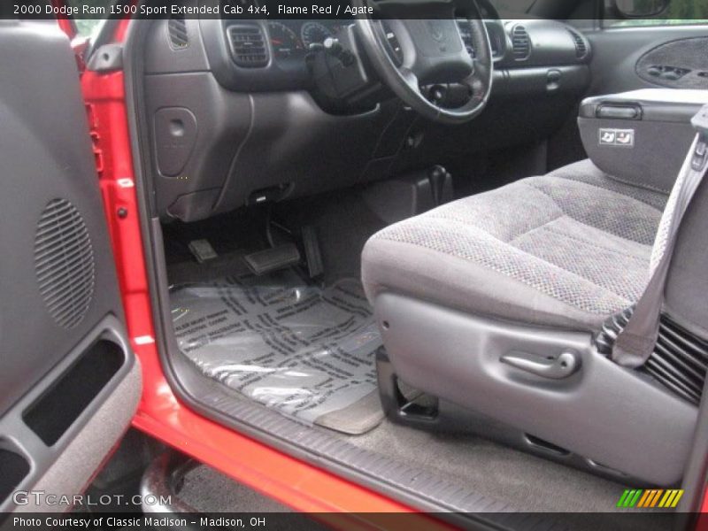 Flame Red / Agate 2000 Dodge Ram 1500 Sport Extended Cab 4x4