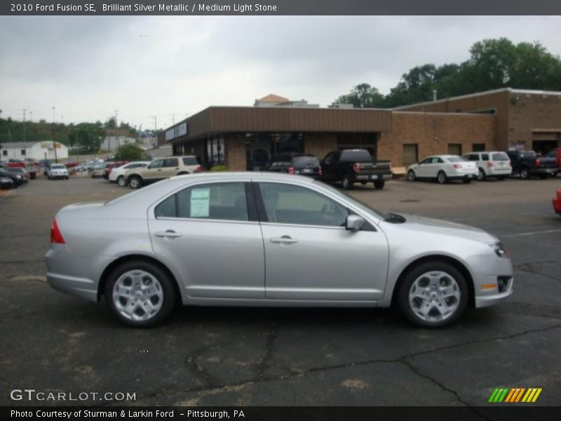 Brilliant Silver Metallic / Medium Light Stone 2010 Ford Fusion SE